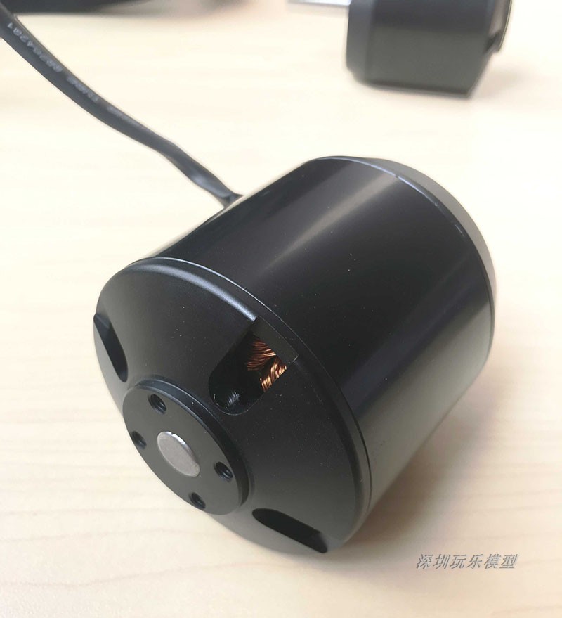 Silnik bezszczotkowy 6384 170K – 6384 Brushless Motor Sensored recenzja i cena